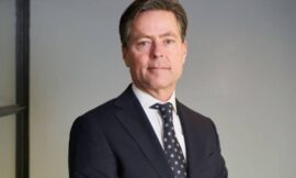 Johan van den Neste directievoorzitter Univé Schade